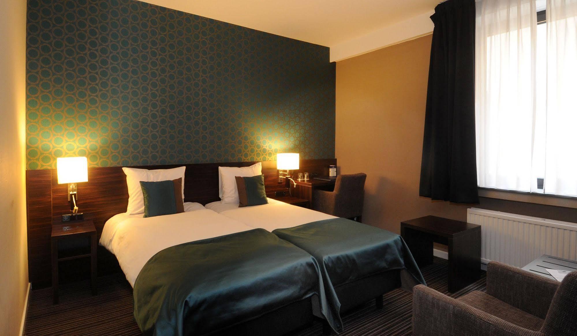 Hotel Docklands Antwerpen Eksteriør billede