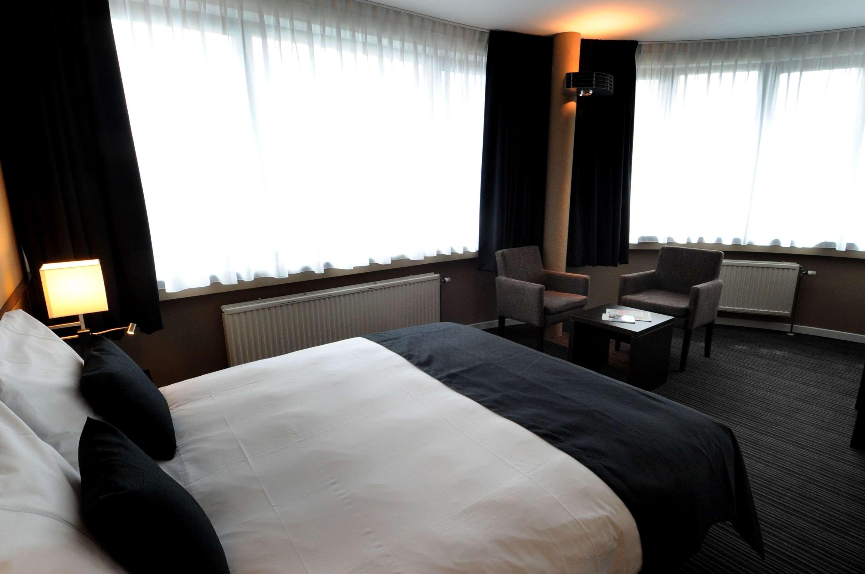 Hotel Docklands Antwerpen Eksteriør billede